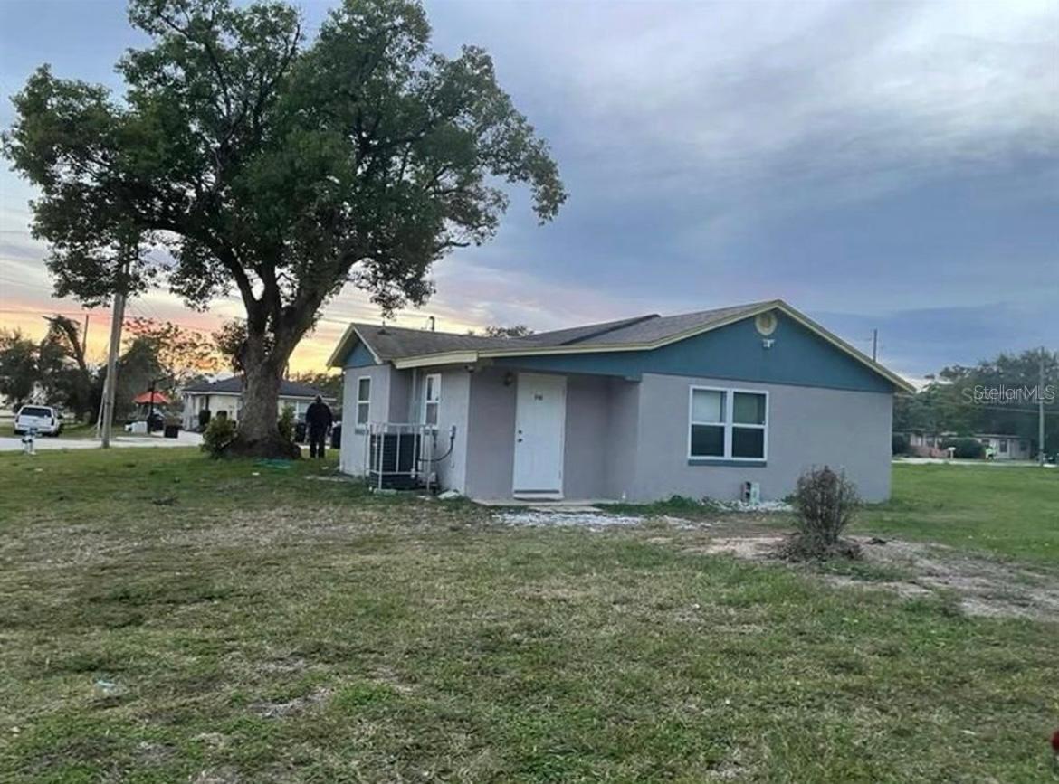 Image 3 of 19 For 701 23rd Street