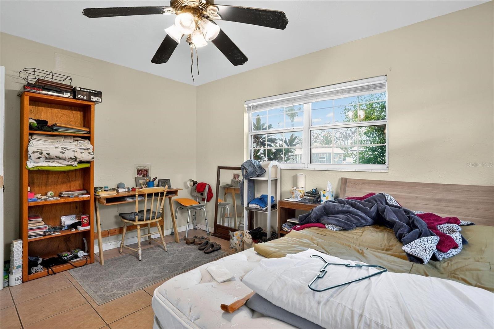 Image 18 of 25 For 5737 16th Avenue N