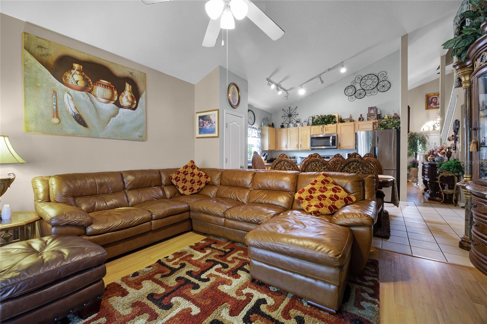 Image 15 of 40 For 435 Scrub Jay Way E