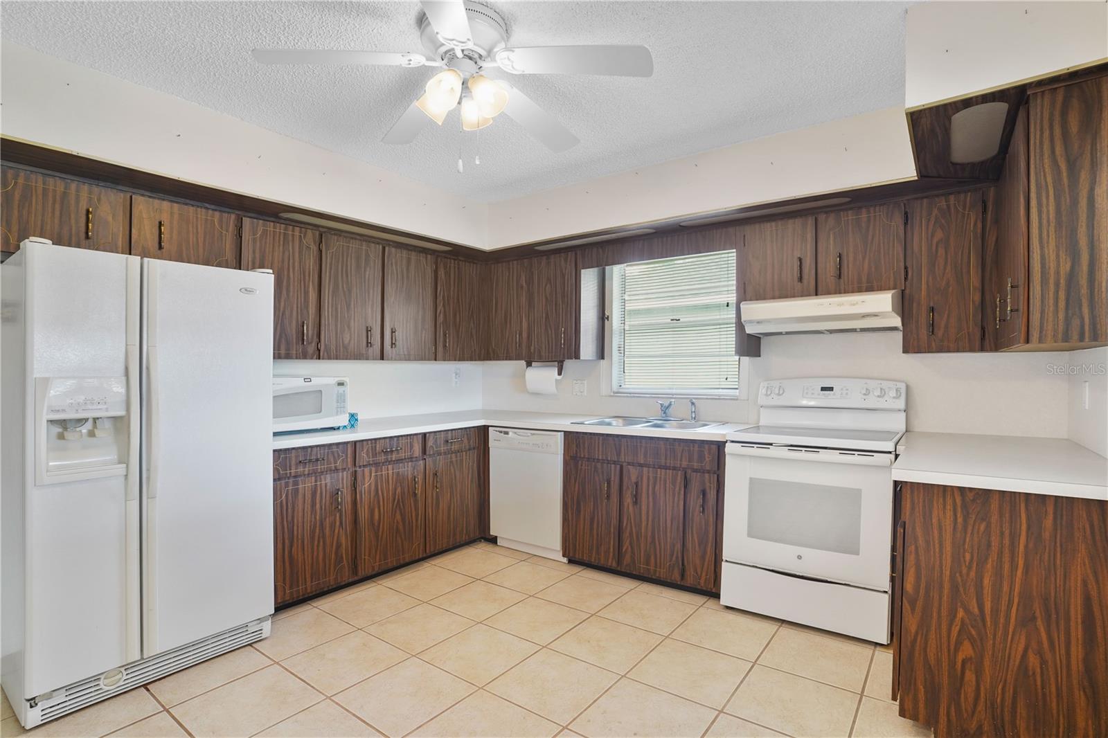 Image 14 of 40 For 1108 Sherbrook Drive