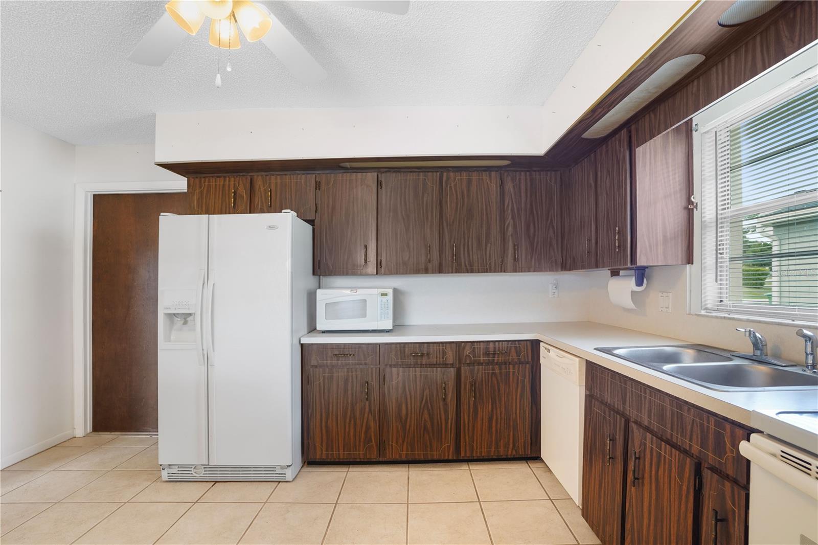 Image 16 of 40 For 1108 Sherbrook Drive