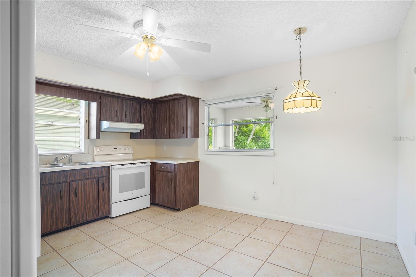 Image 17 of 40 For 1108 Sherbrook Drive