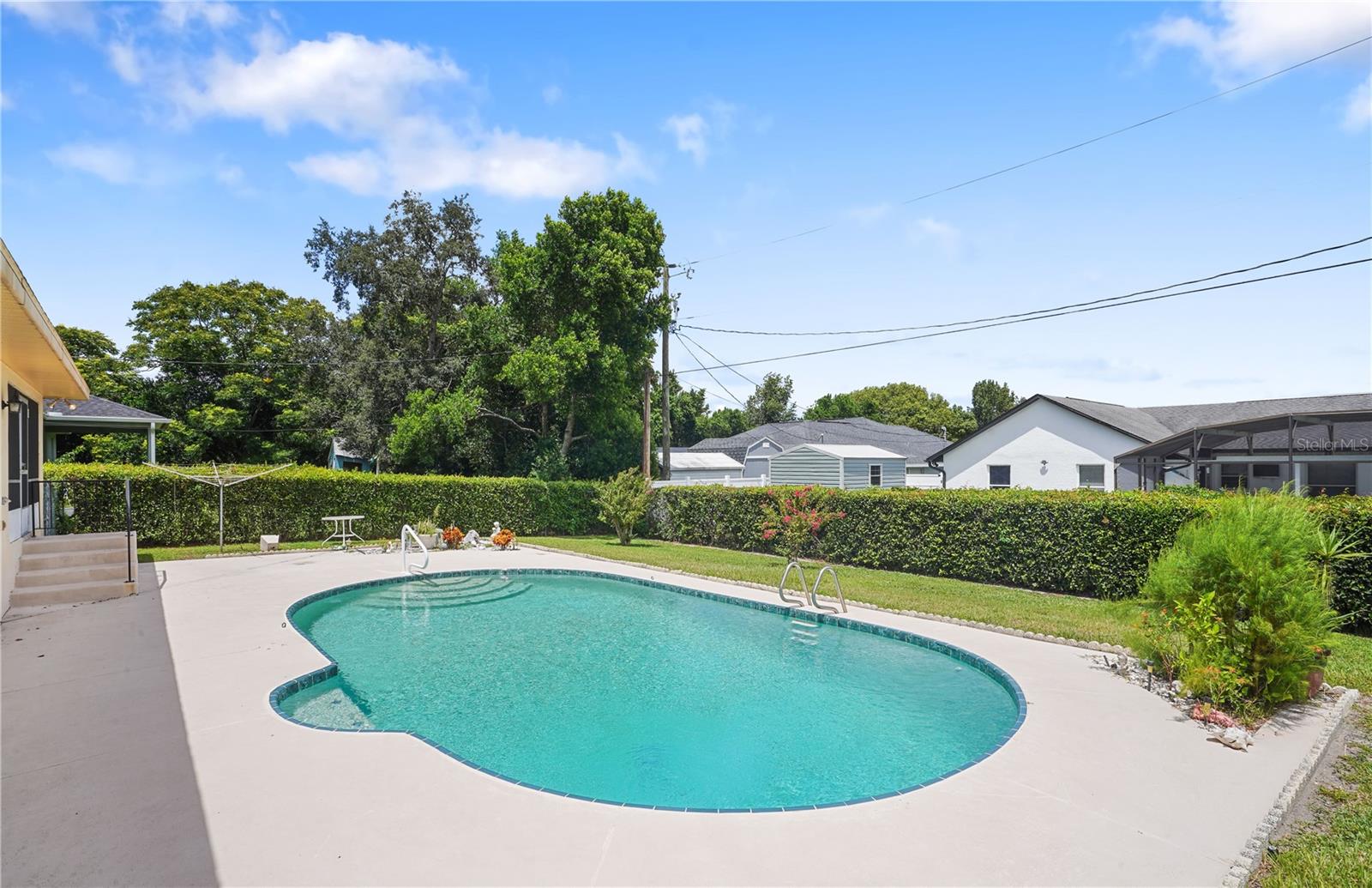 Image 4 of 40 For 1108 Sherbrook Drive