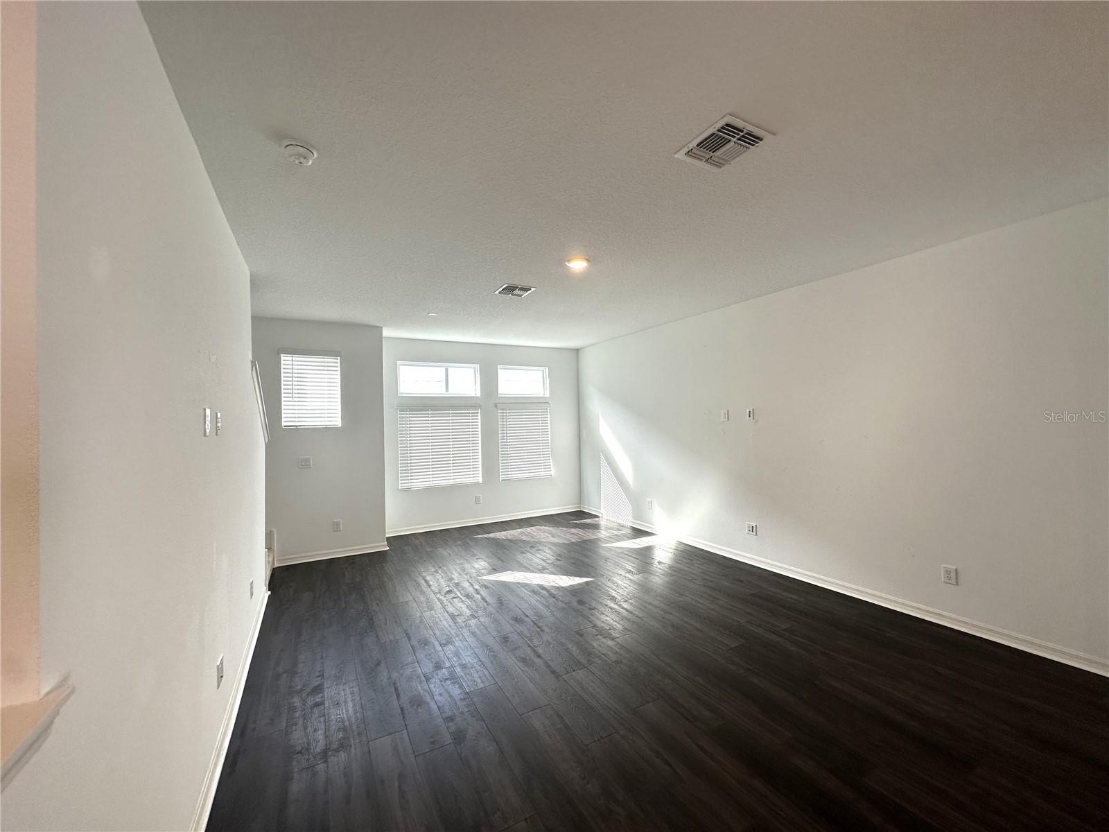 Image 11 of 22 For 12850 Gabor Avenue