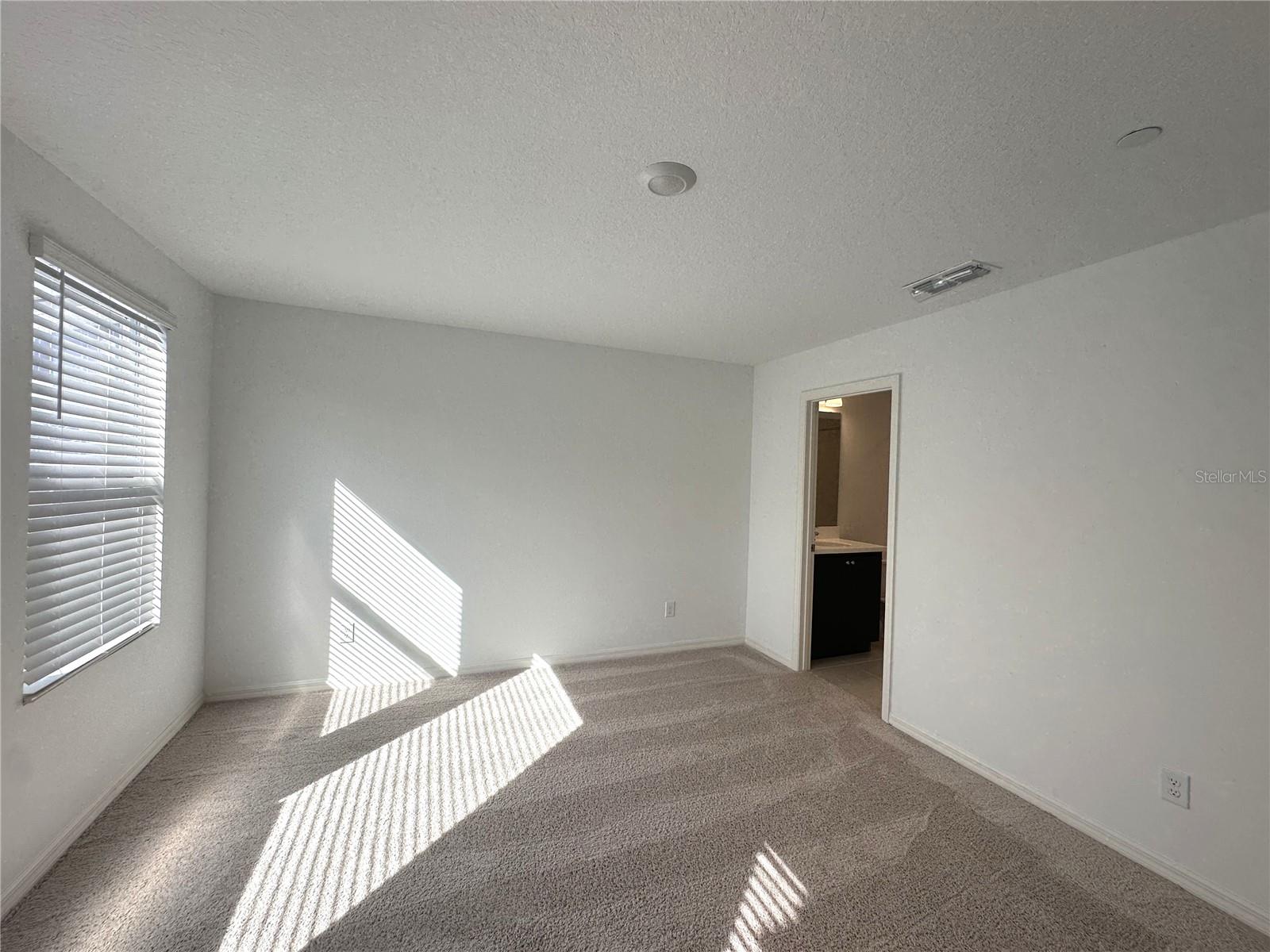 Image 18 of 22 For 12850 Gabor Avenue