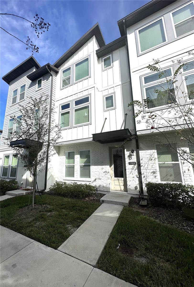 Image 2 of 22 For 12850 Gabor Avenue