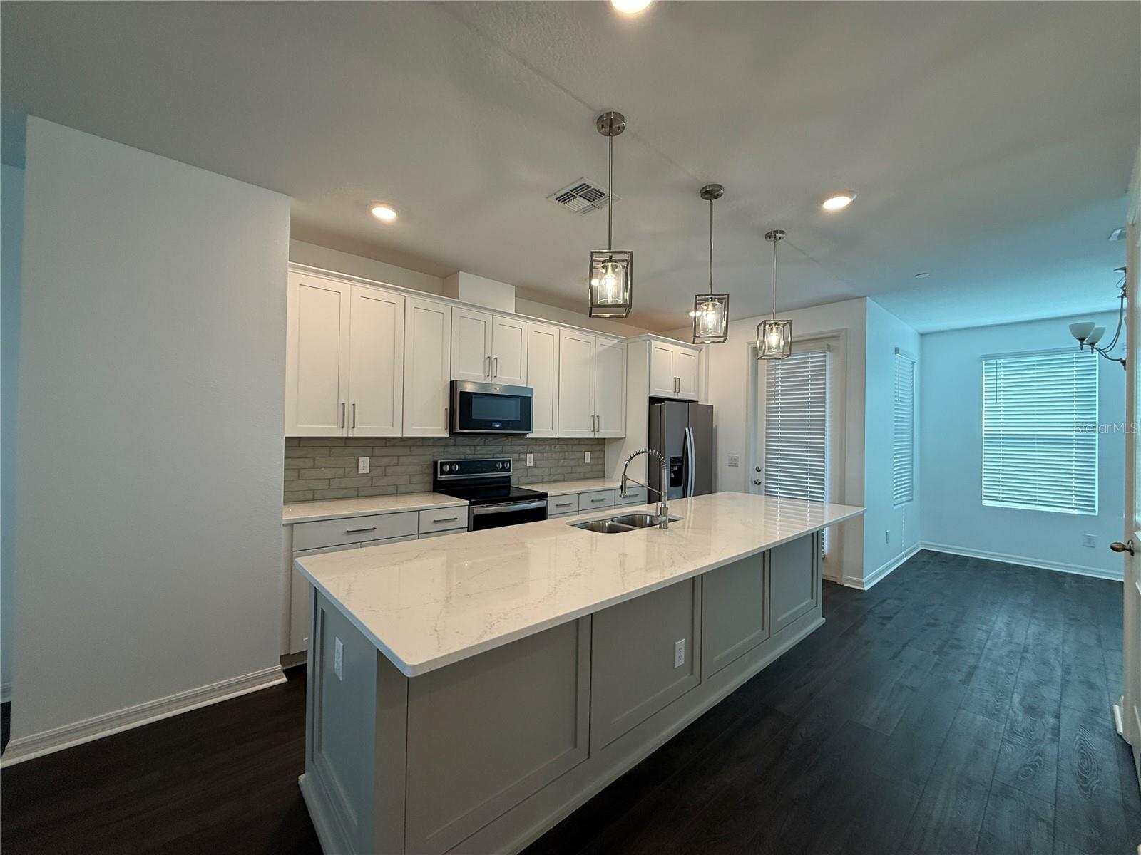 Image 8 of 22 For 12850 Gabor Avenue