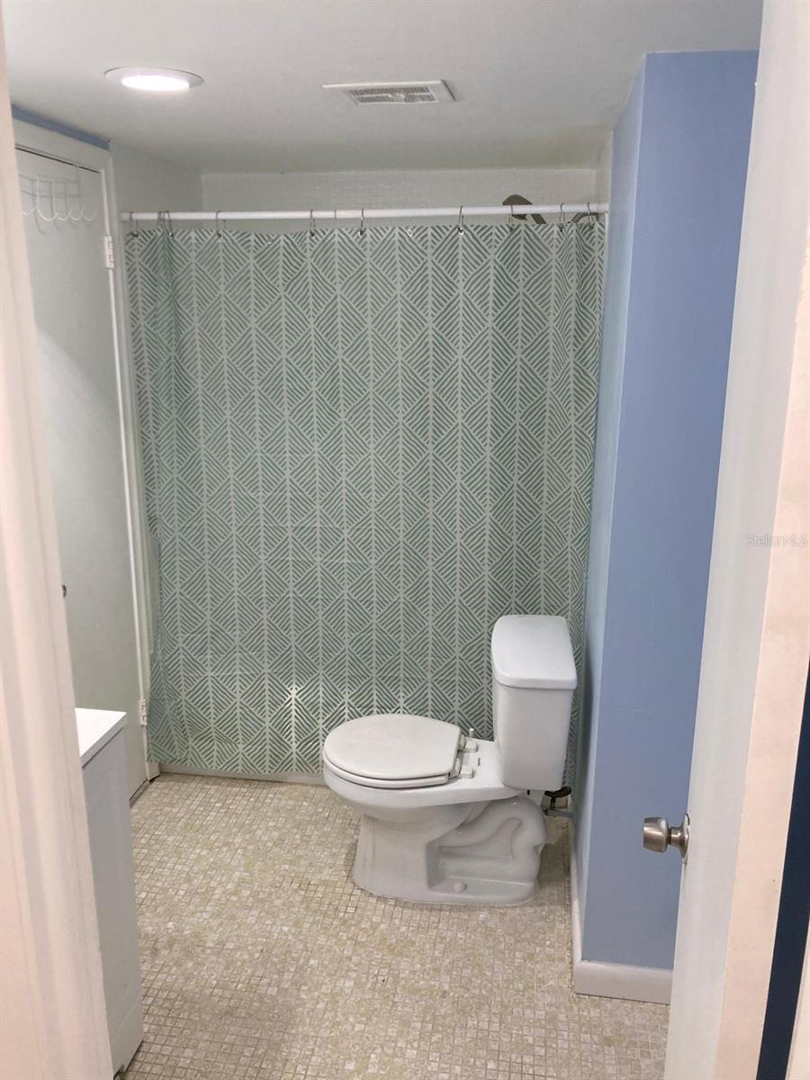 Image 18 of 49 For 3703 166th Street 905