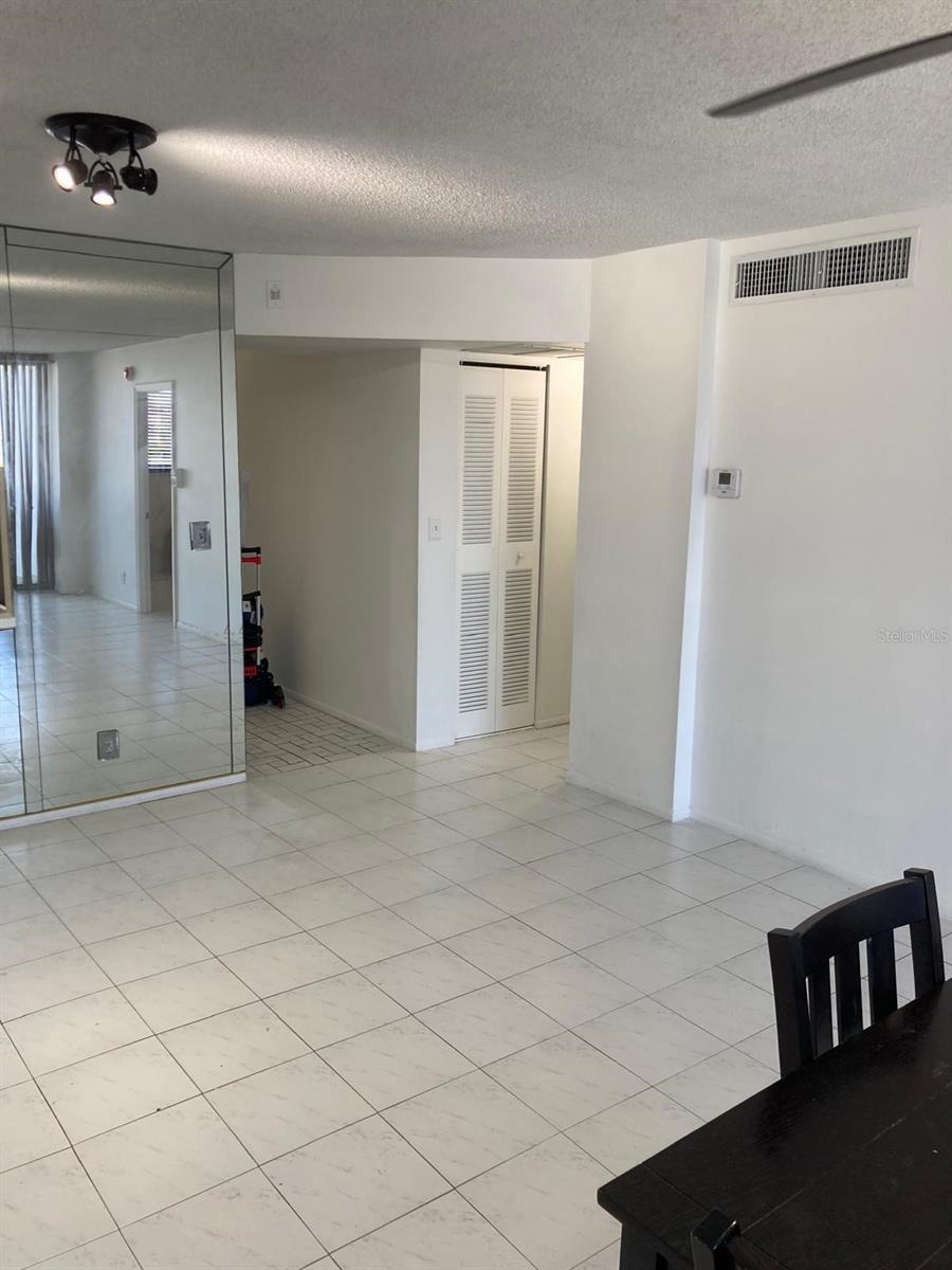 Image 29 of 49 For 3703 166th Street 905