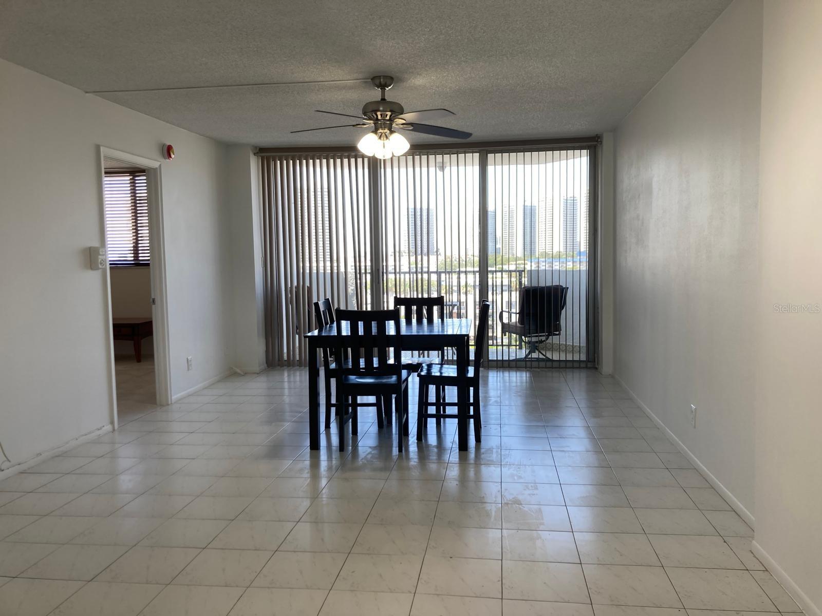 Image 36 of 49 For 3703 166th Street 905