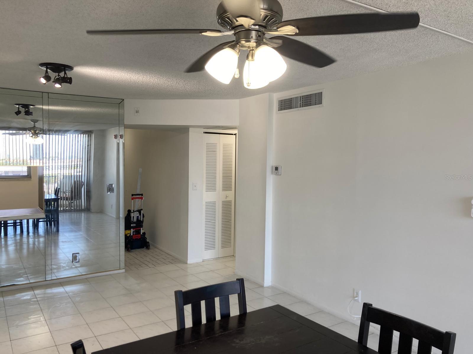 Image 38 of 49 For 3703 166th Street 905