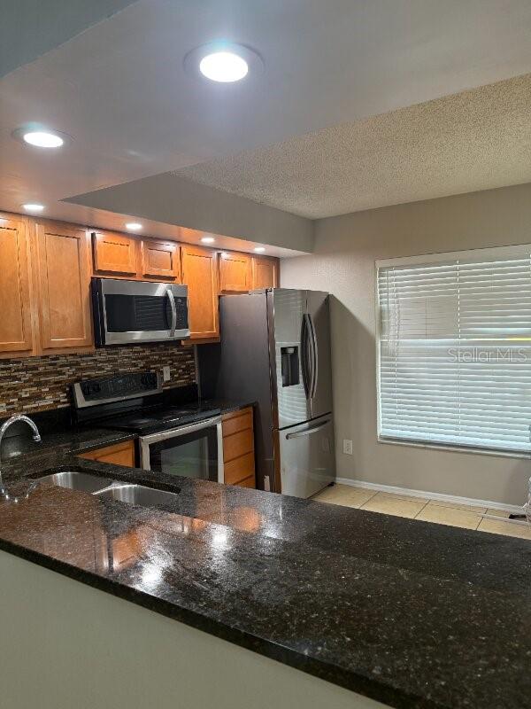 Image 4 of 14 For 13829 Timberland Drive 103