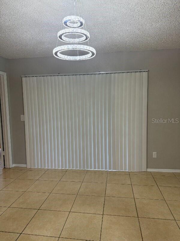 Image 9 of 14 For 13829 Timberland Drive 103