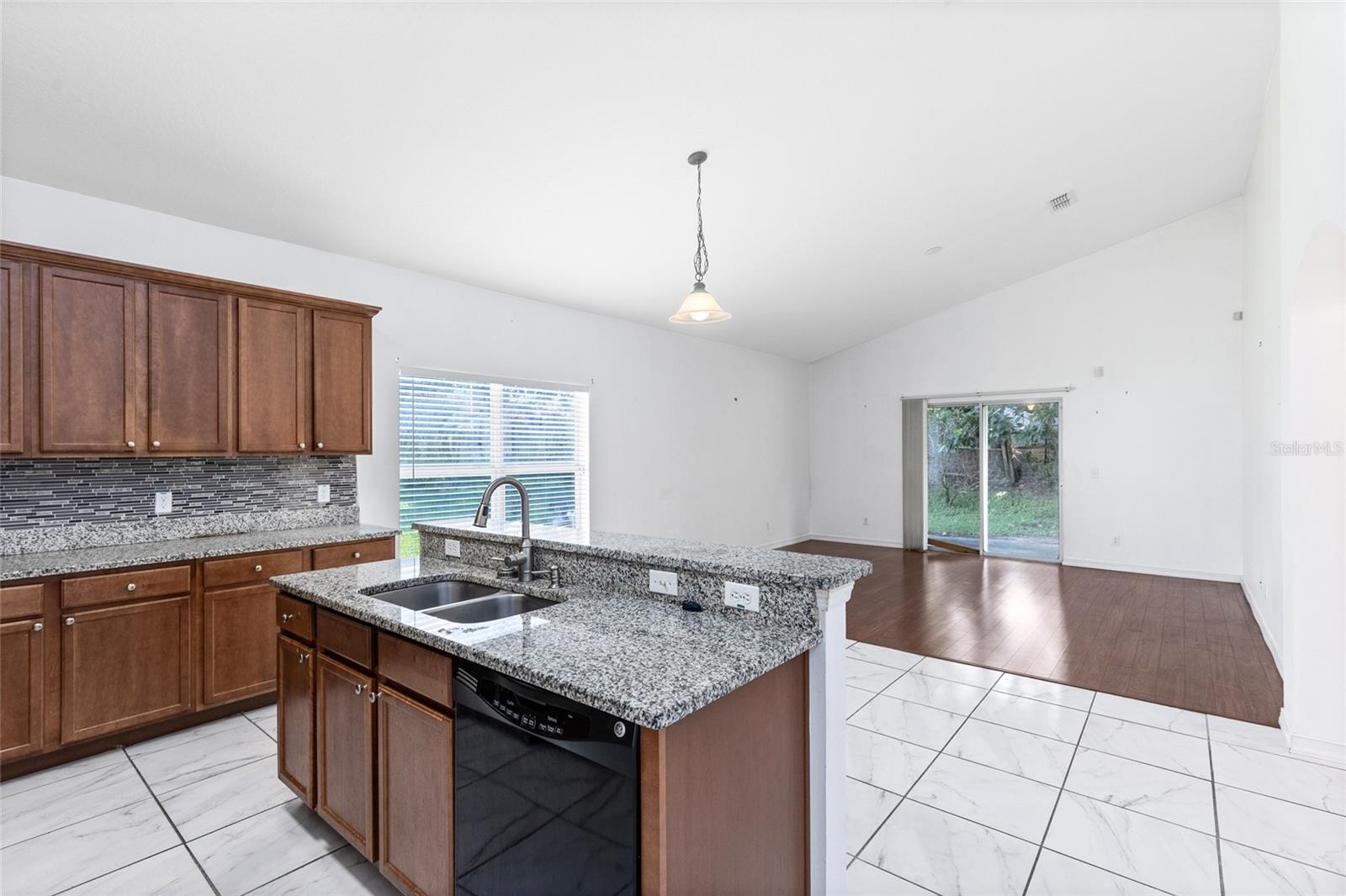 Image 9 of 34 For 5565 Lochdale Drive