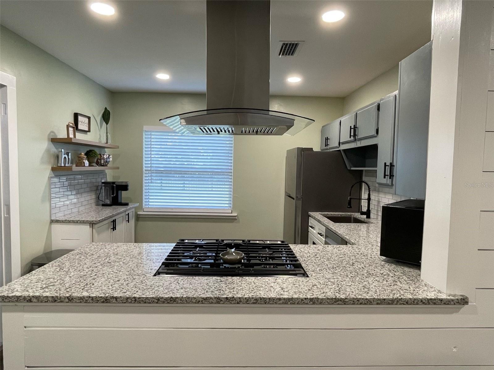 Image 4 of 16 For 2811 28th Road