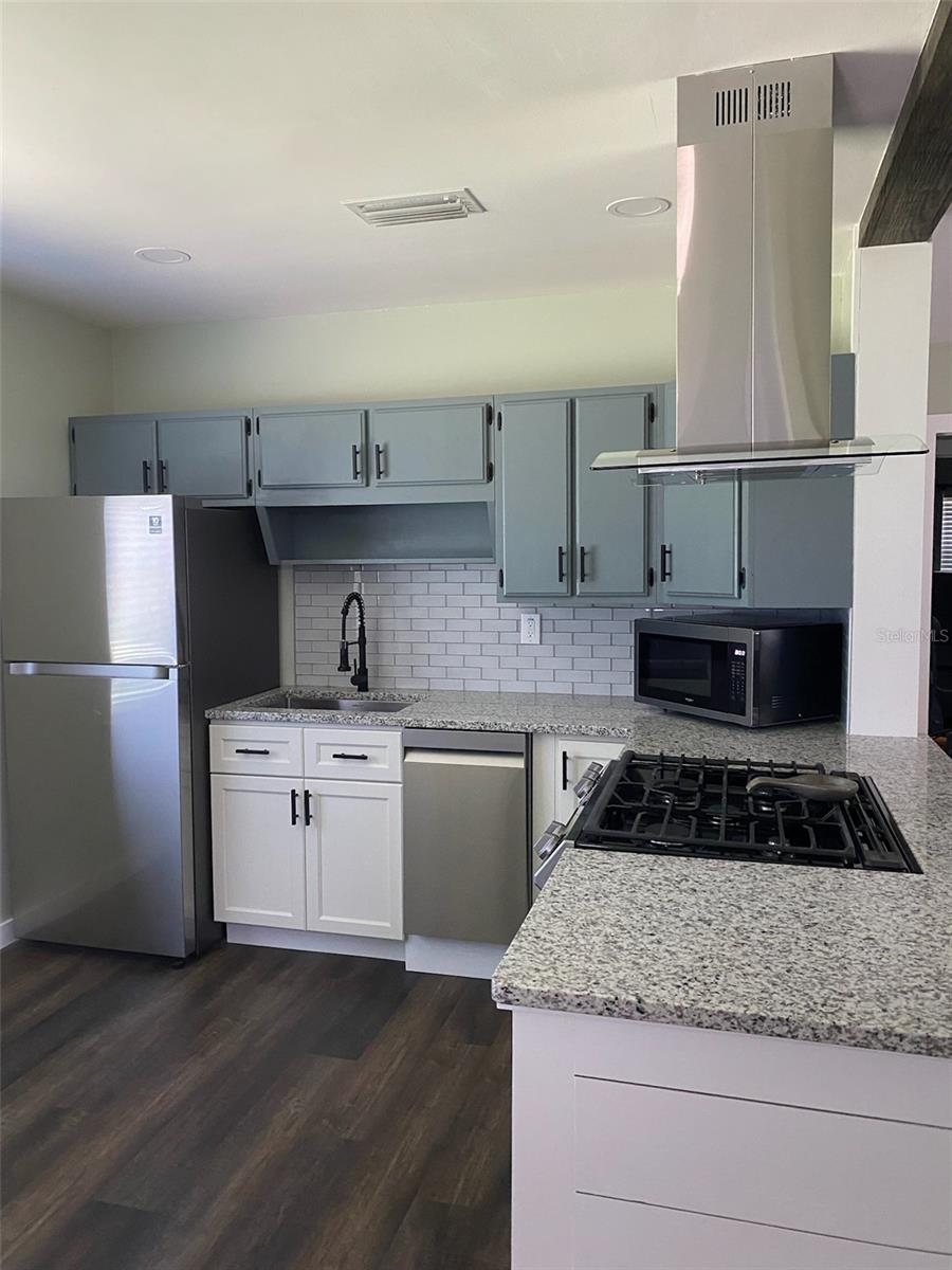 Image 6 of 16 For 2811 28th Road