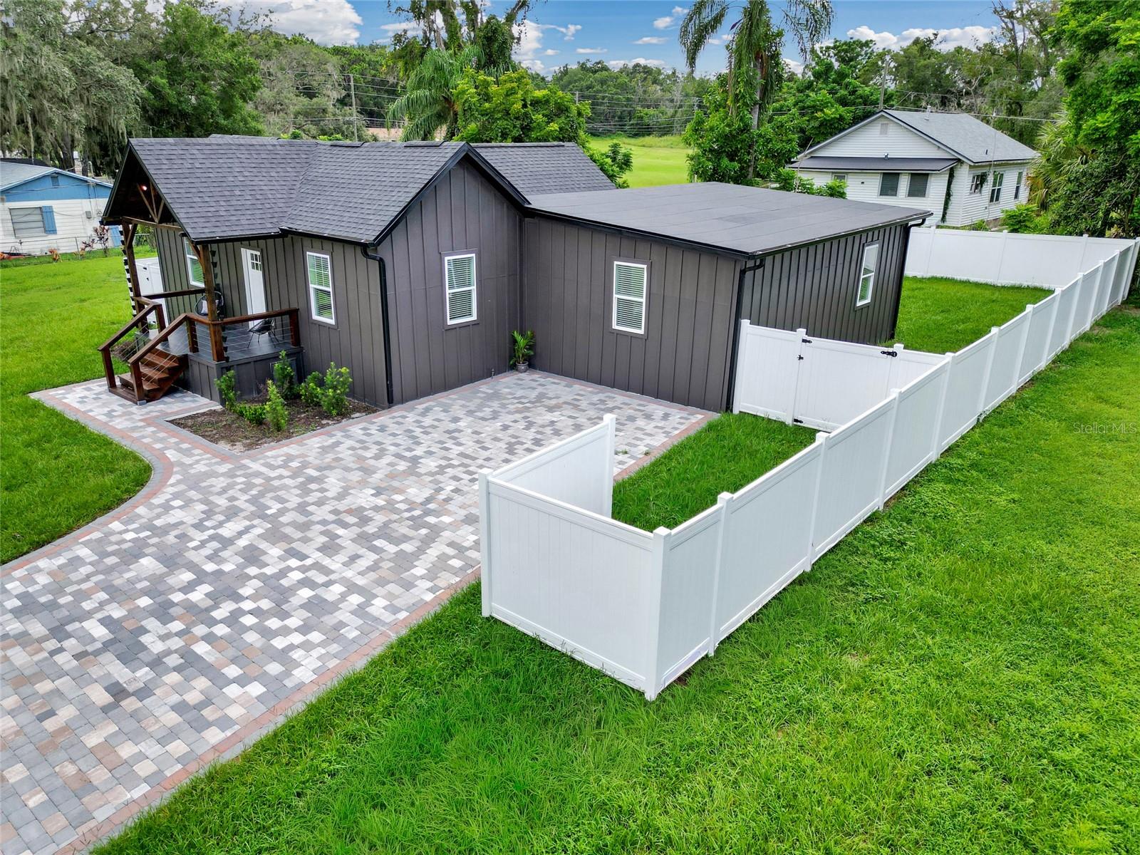 Image 42 of 49 For 3782 Summer Haven Lane