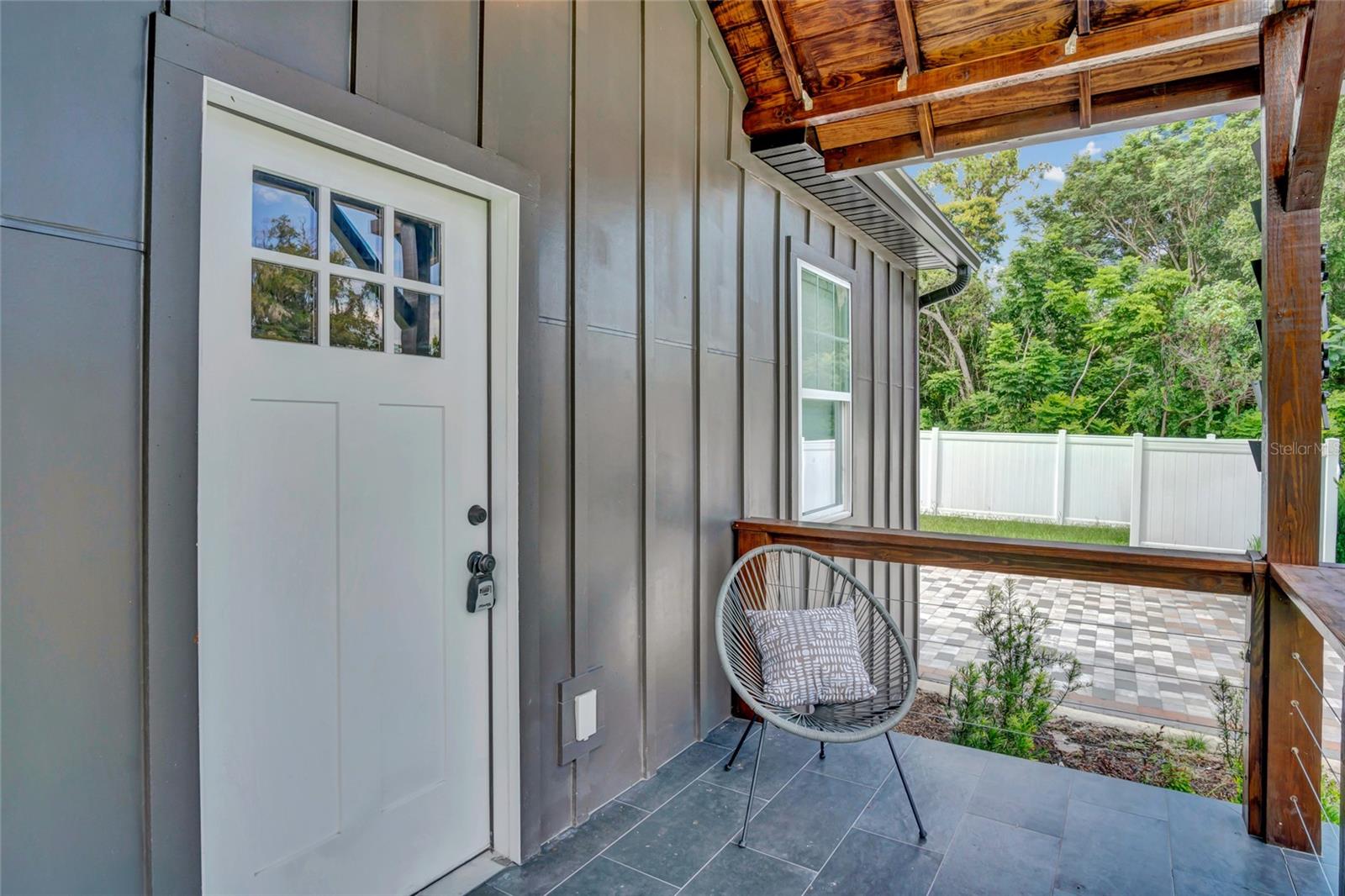 Image 7 of 49 For 3782 Summer Haven Lane