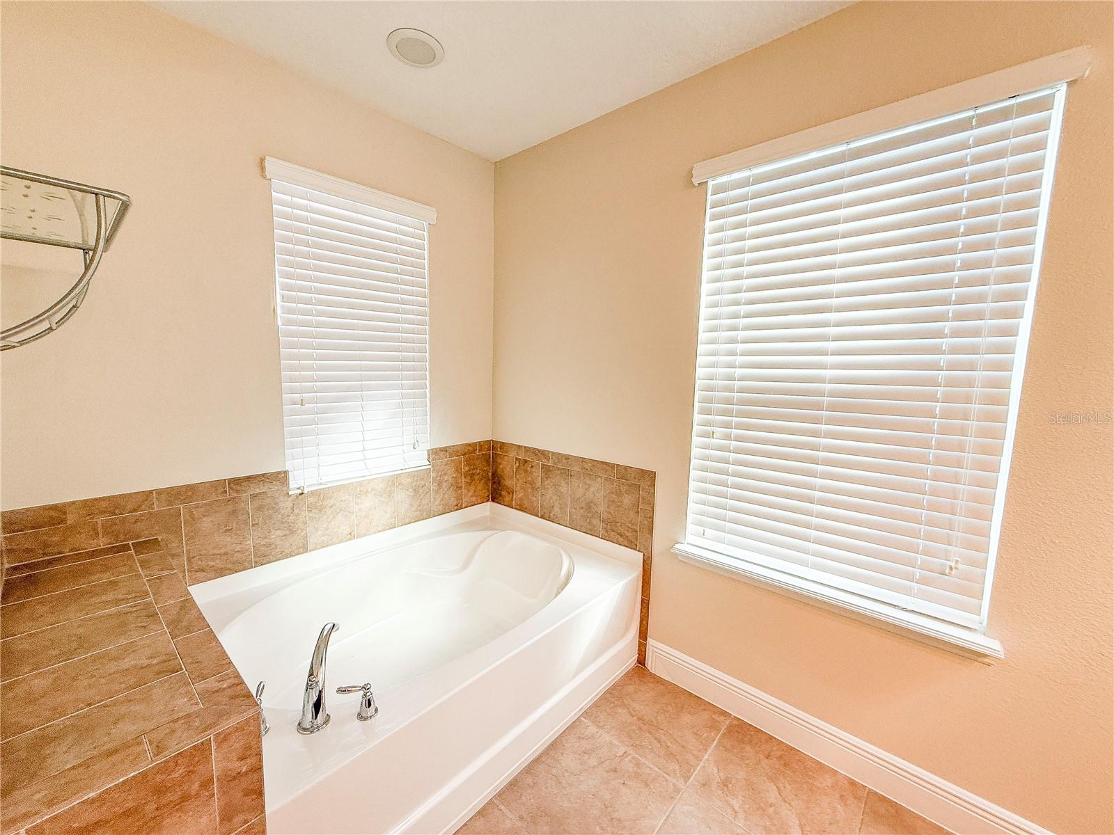 Image 21 of 32 For 1130 Clifton Springs Lane