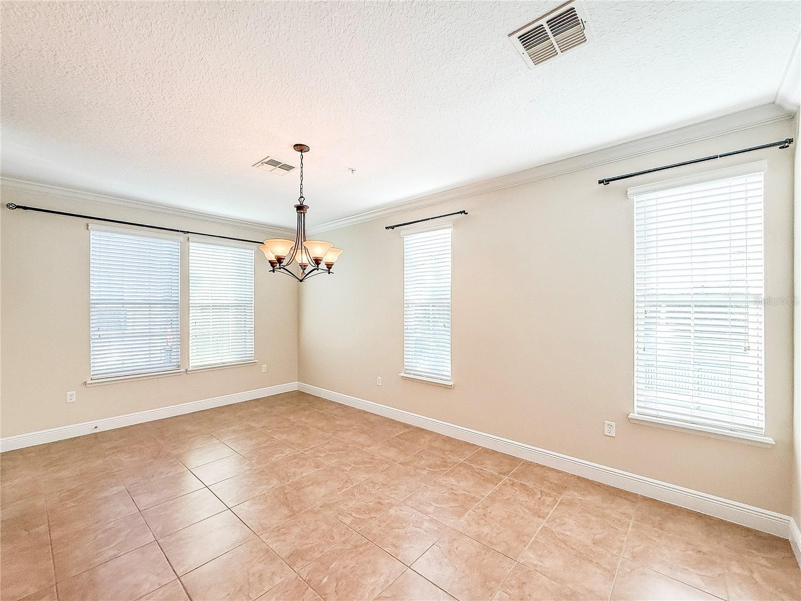 Image 7 of 32 For 1130 Clifton Springs Lane