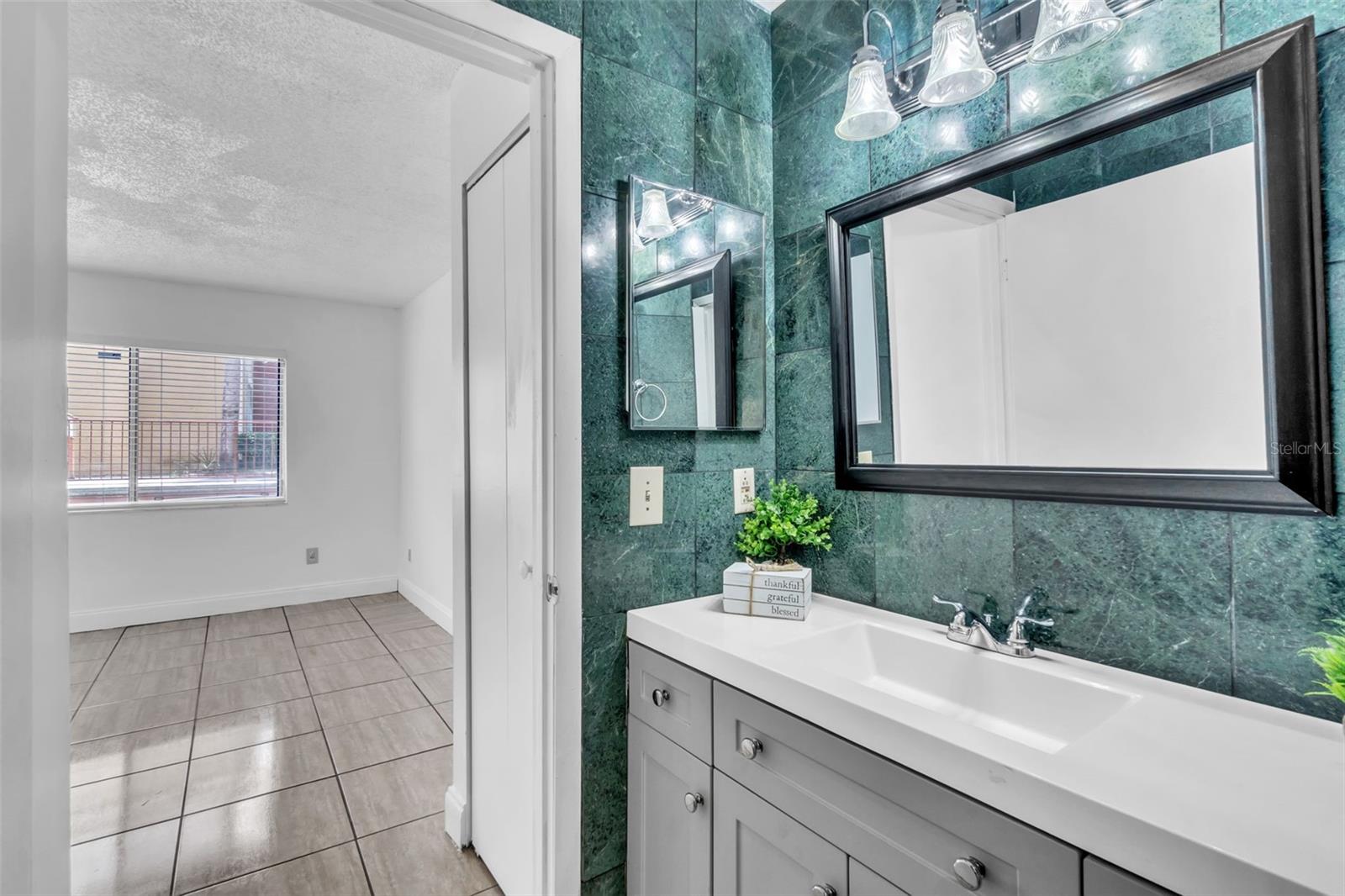 Image 11 of 16 For 664 Kenwick Circle 104