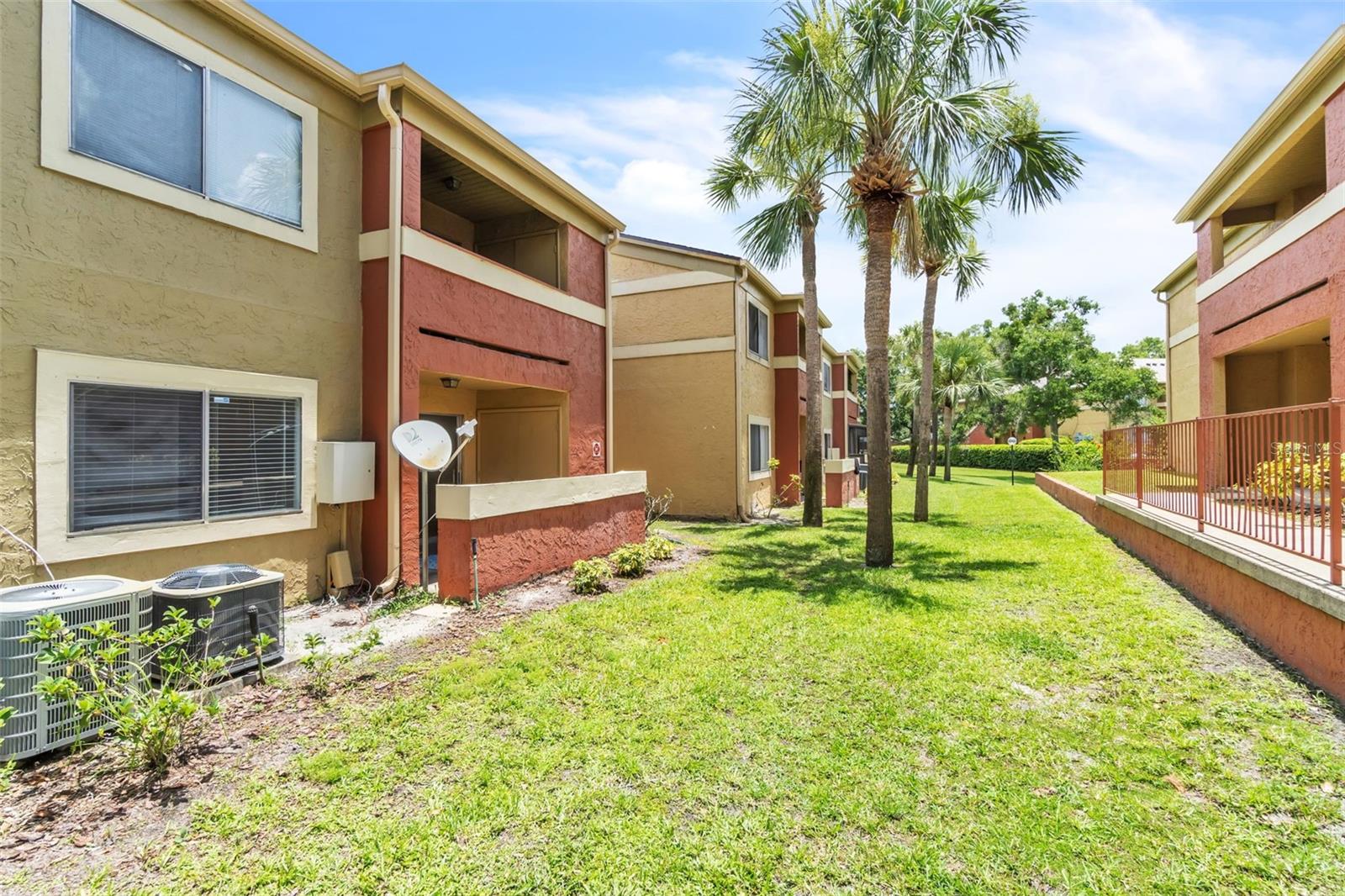 Image 2 of 16 For 664 Kenwick Circle 104