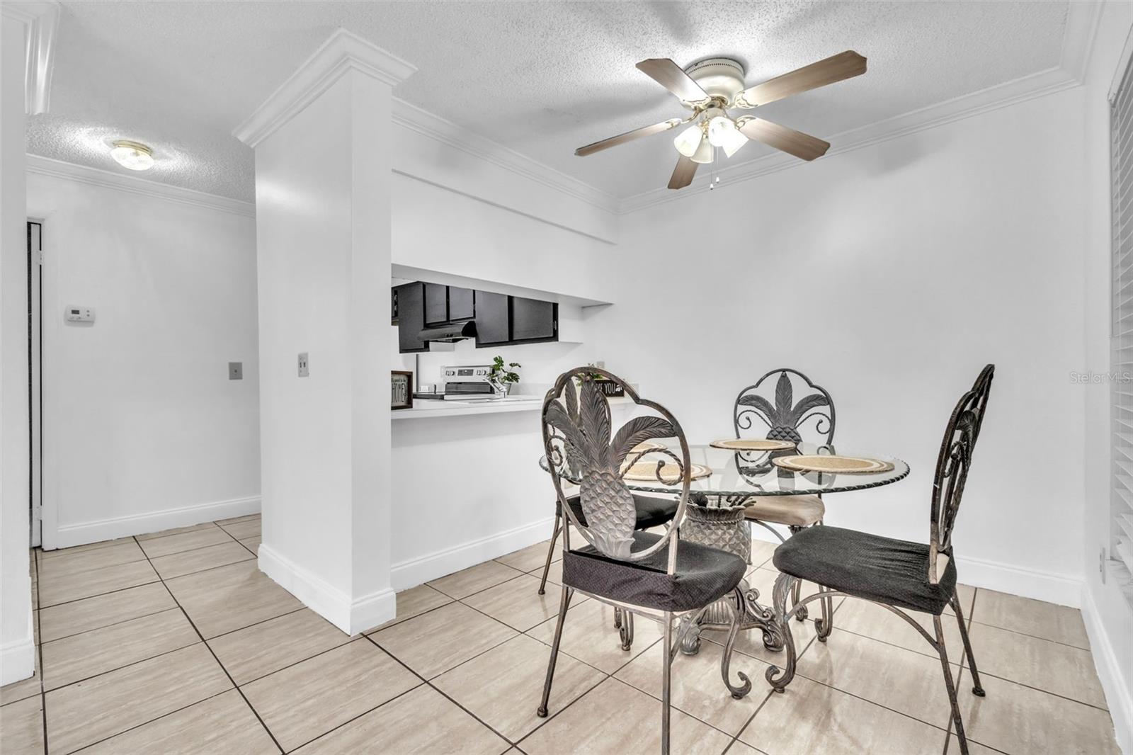 Image 7 of 16 For 664 Kenwick Circle 104