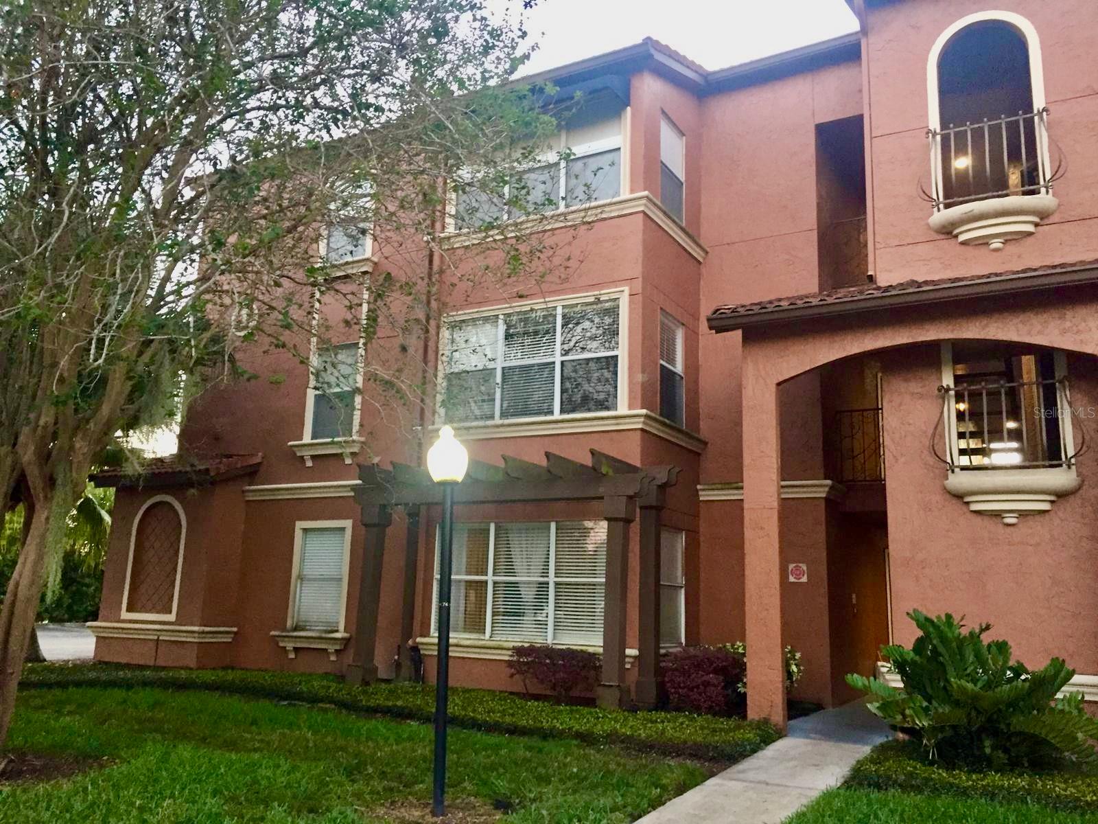Details for 5148 Conroy Road 1221, ORLANDO, FL 32811