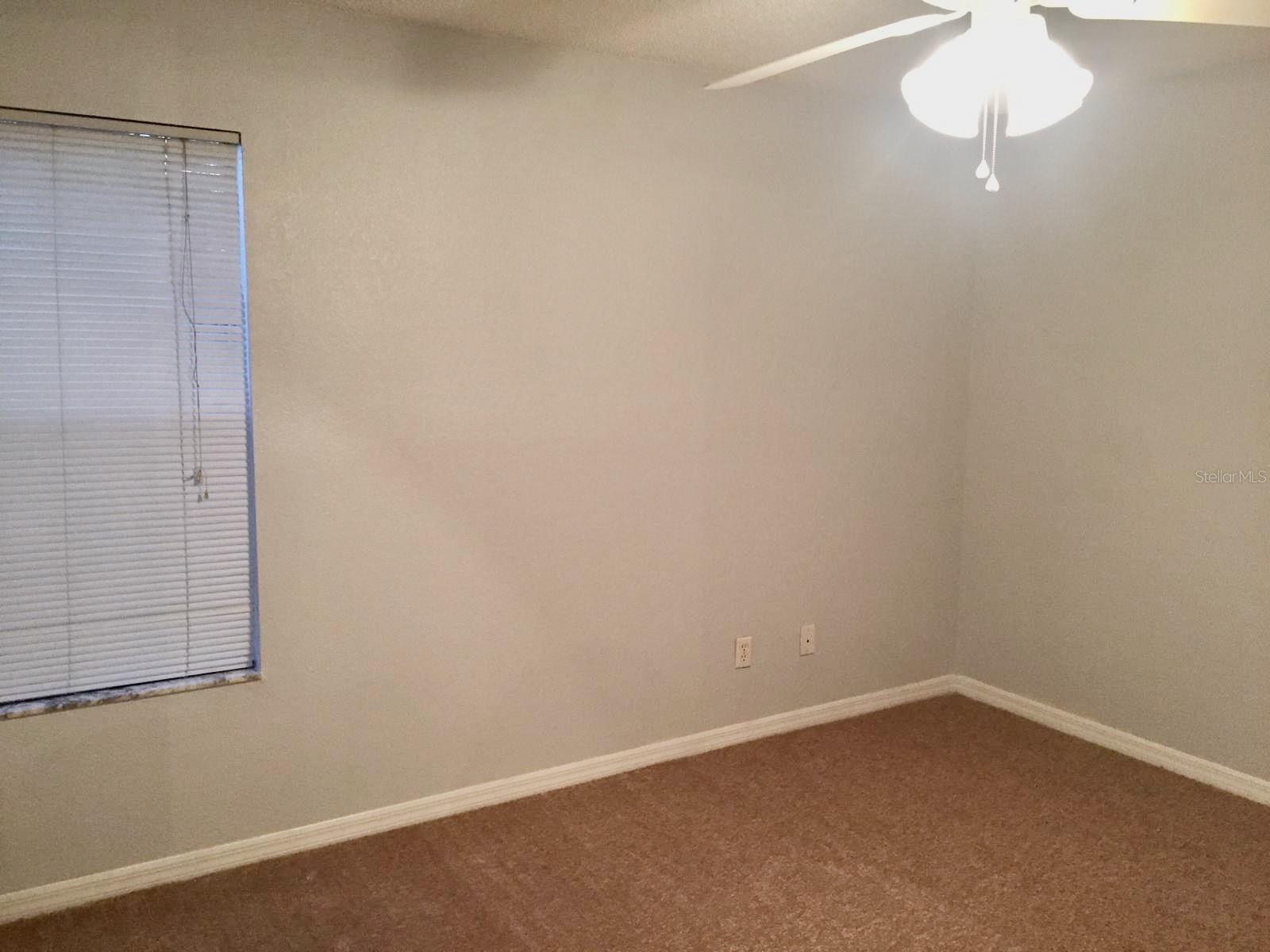 Image 11 of 22 For 5148 Conroy Road 1221