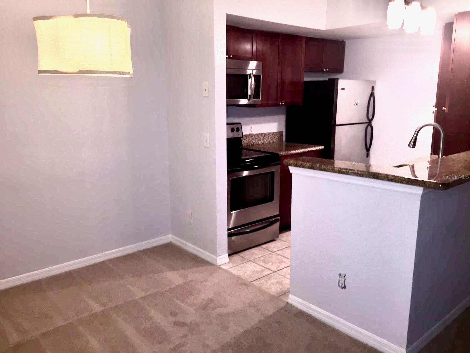 Image 5 of 22 For 5148 Conroy Road 1221