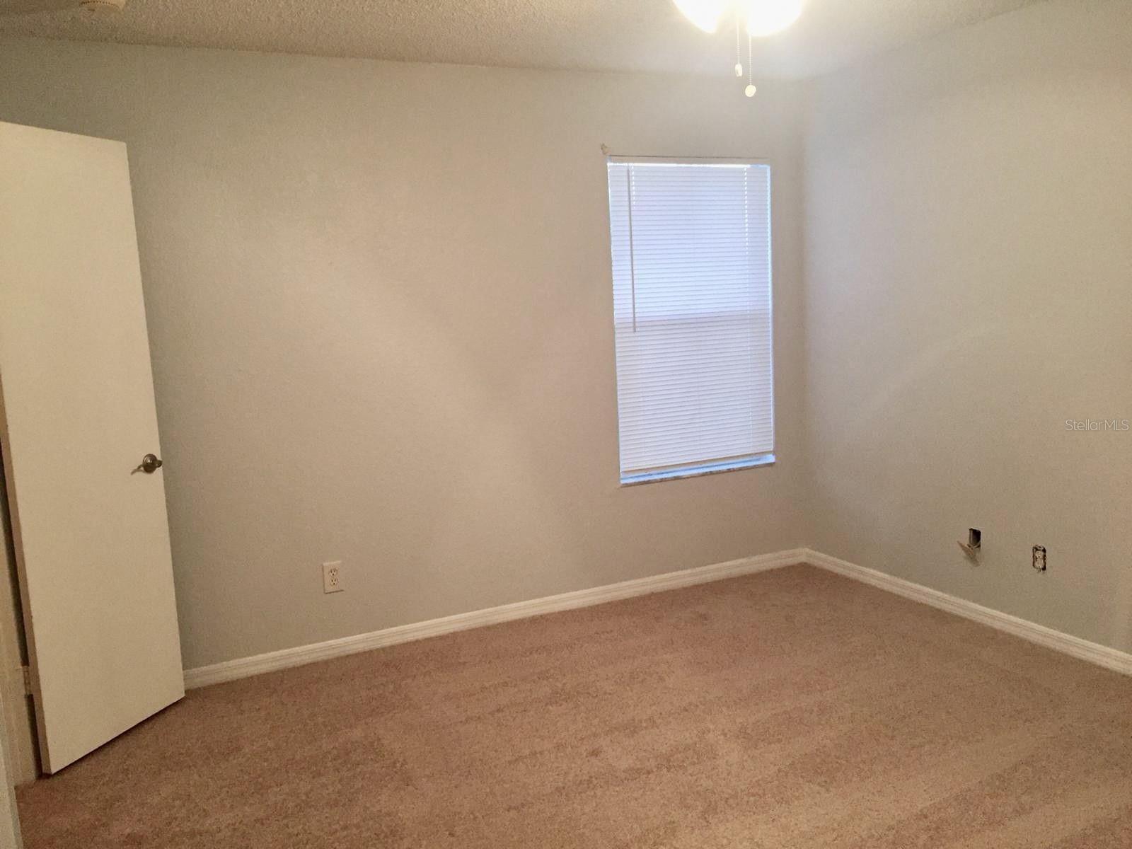 Image 8 of 22 For 5148 Conroy Road 1221