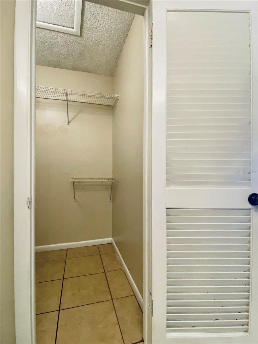 Image 15 of 19 For 2906 Semoran Boulevard A-3