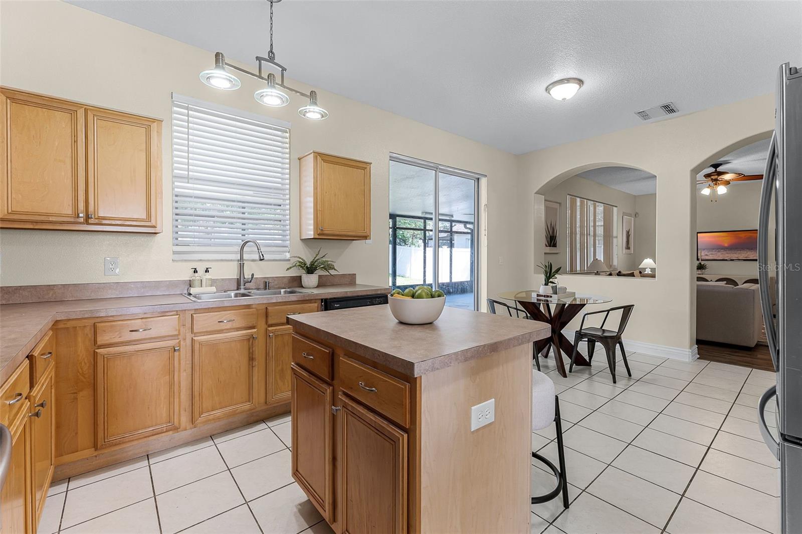 Image 10 of 44 For 14681 Kristenright Lane