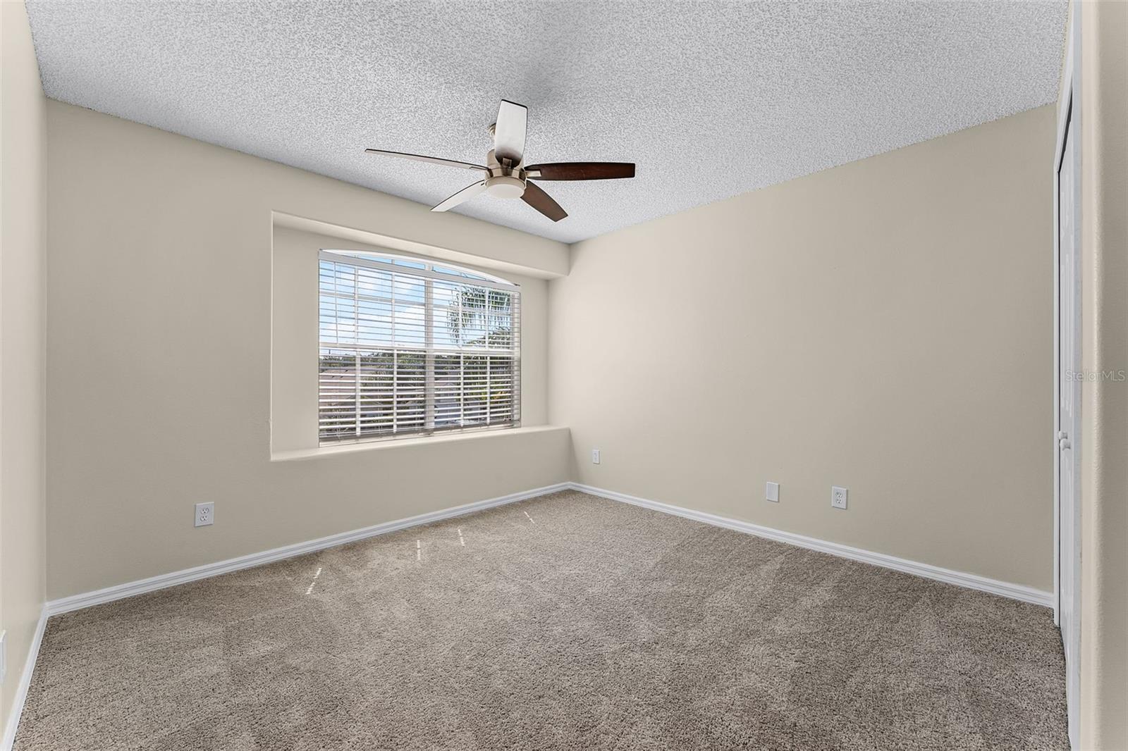 Image 22 of 44 For 14681 Kristenright Lane