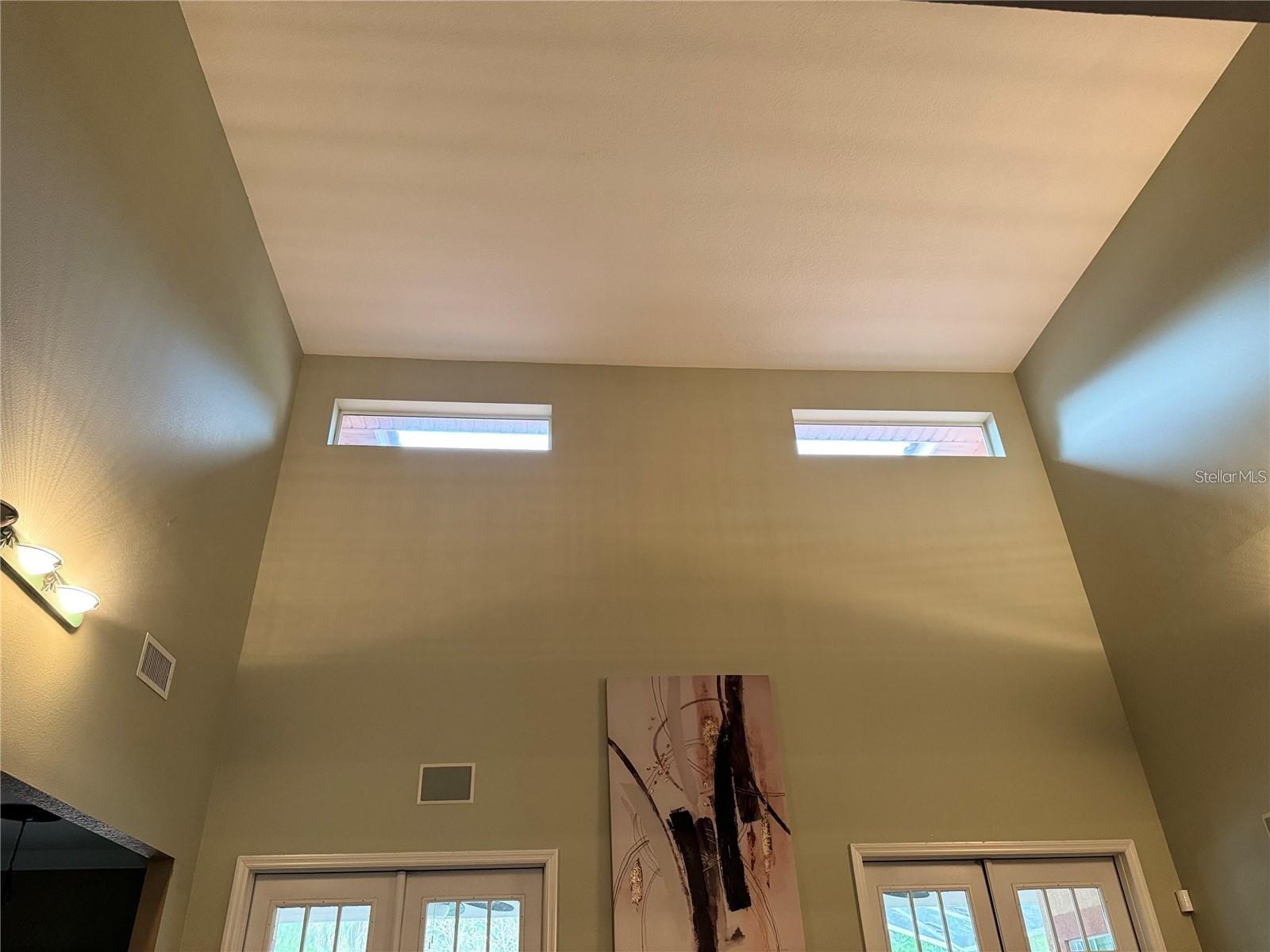 Image 7 of 16 For 627 Yorktown Drive