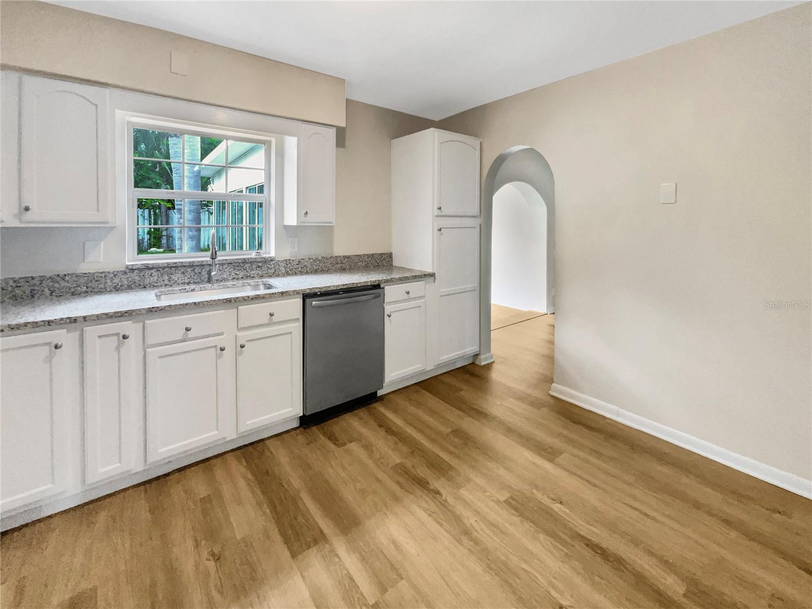 Image 19 of 25 For 4612 Pompano Drive