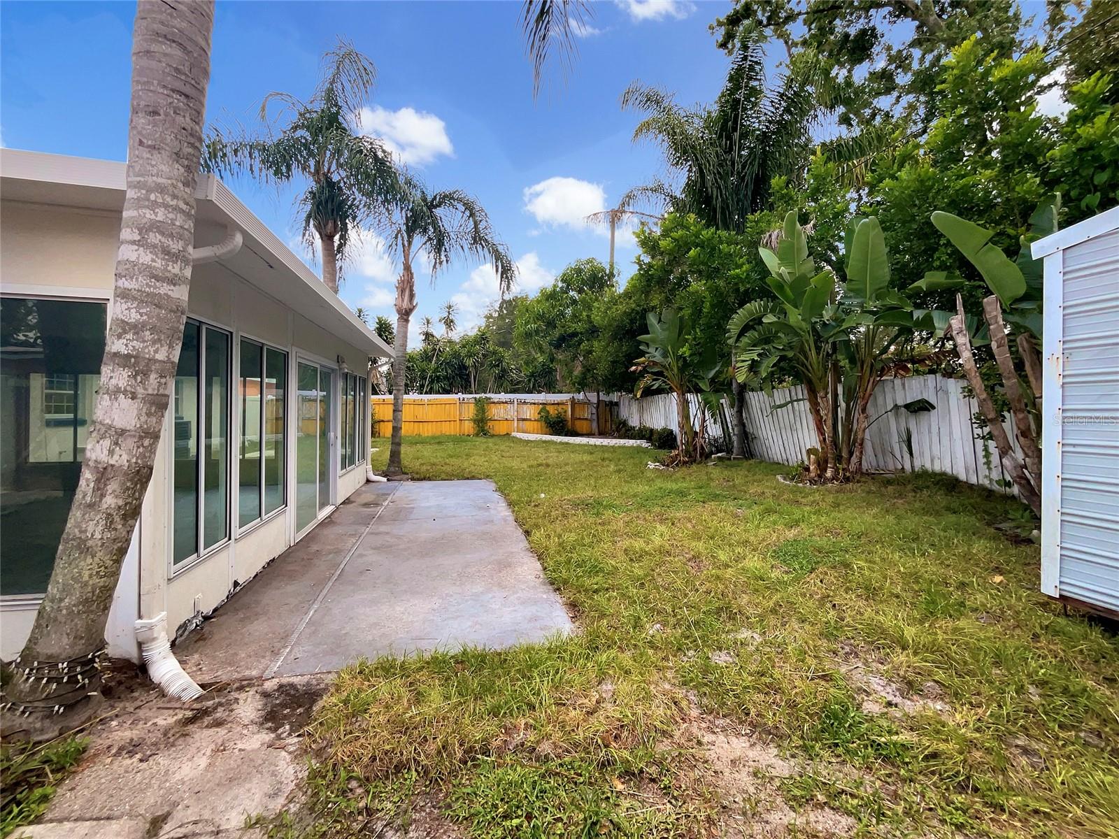 Image 8 of 25 For 4612 Pompano Drive