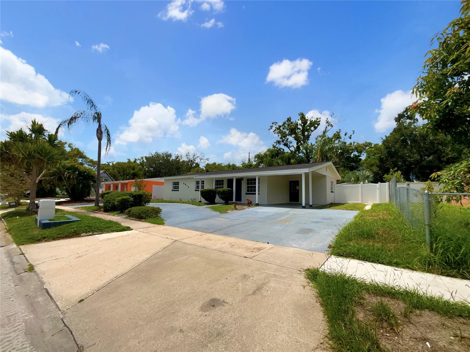 Image 9 of 25 For 4612 Pompano Drive