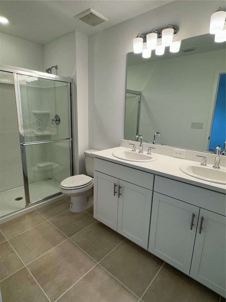 Image 21 of 28 For 8477 Lunar Skye Street