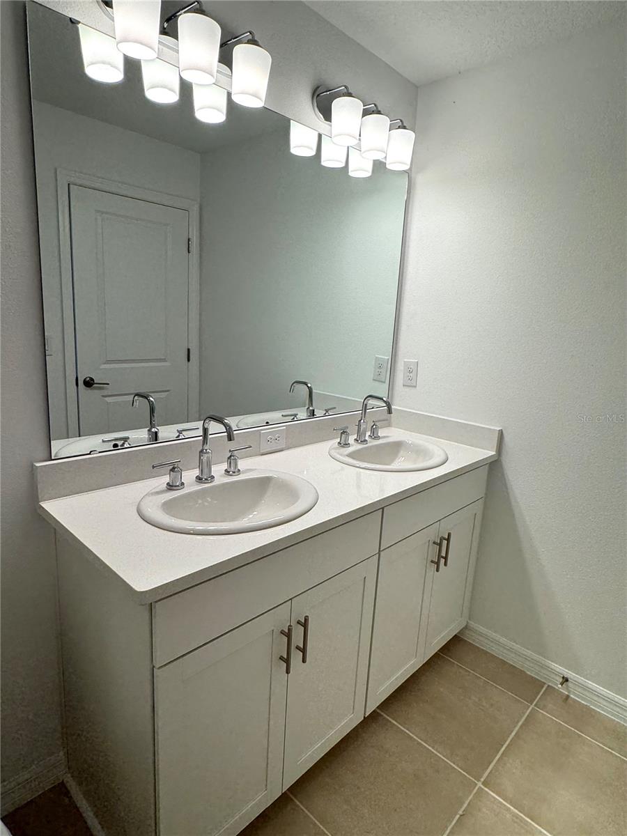 Image 22 of 28 For 8477 Lunar Skye Street