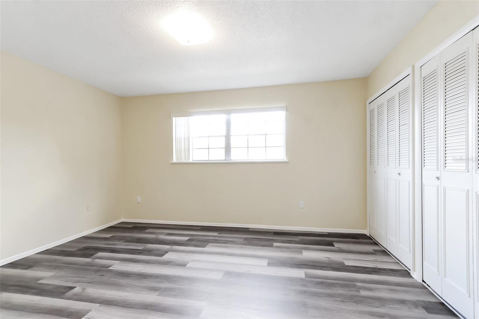 Image 19 of 22 For 5317 Curry Ford Road J102