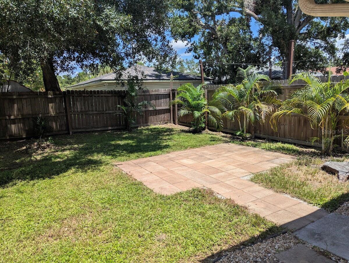 Image 22 of 25 For 2351 19th Street
