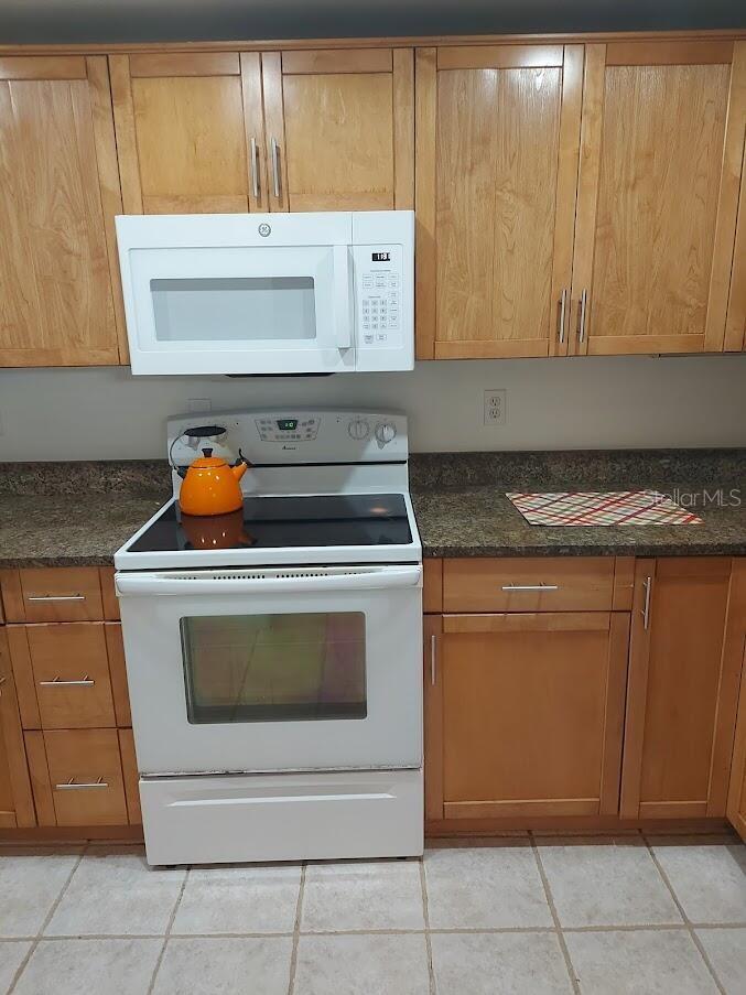 Image 6 of 25 For 2351 19th Street
