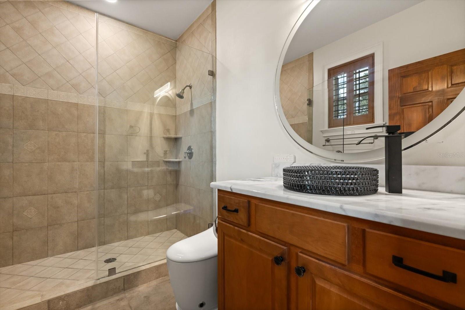 Image 32 of 51 For 27012 Grand Oak Lane