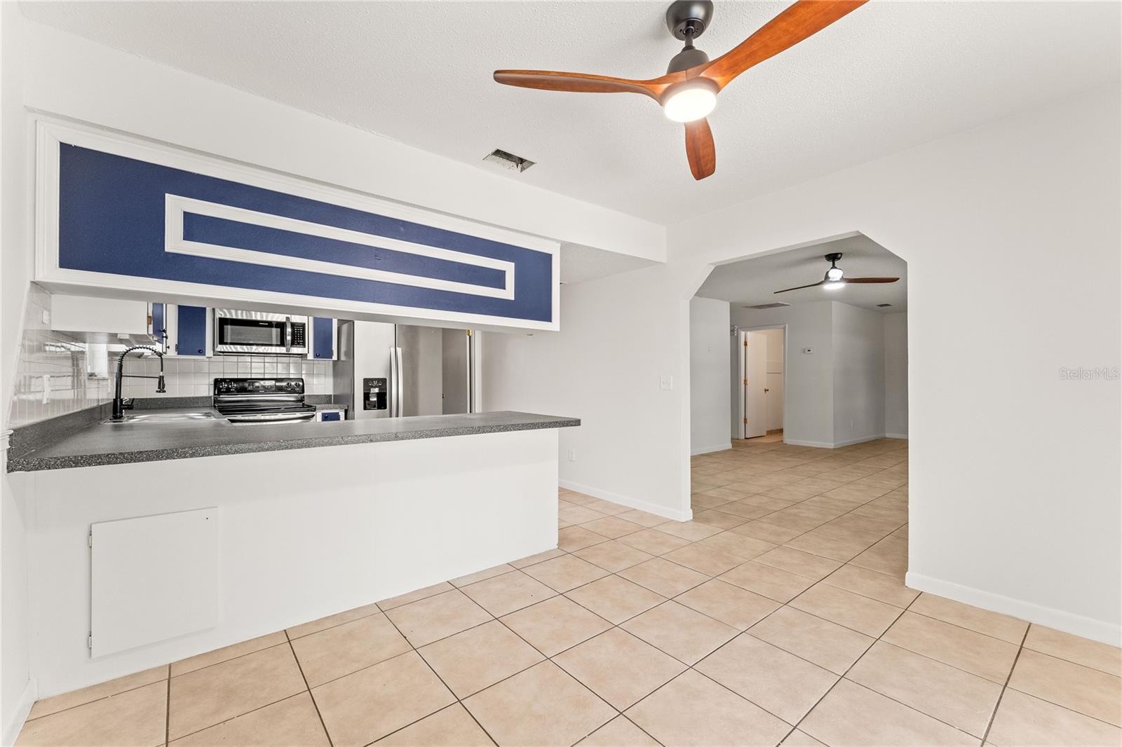 Image 11 of 28 For 1527 Juniper Drive