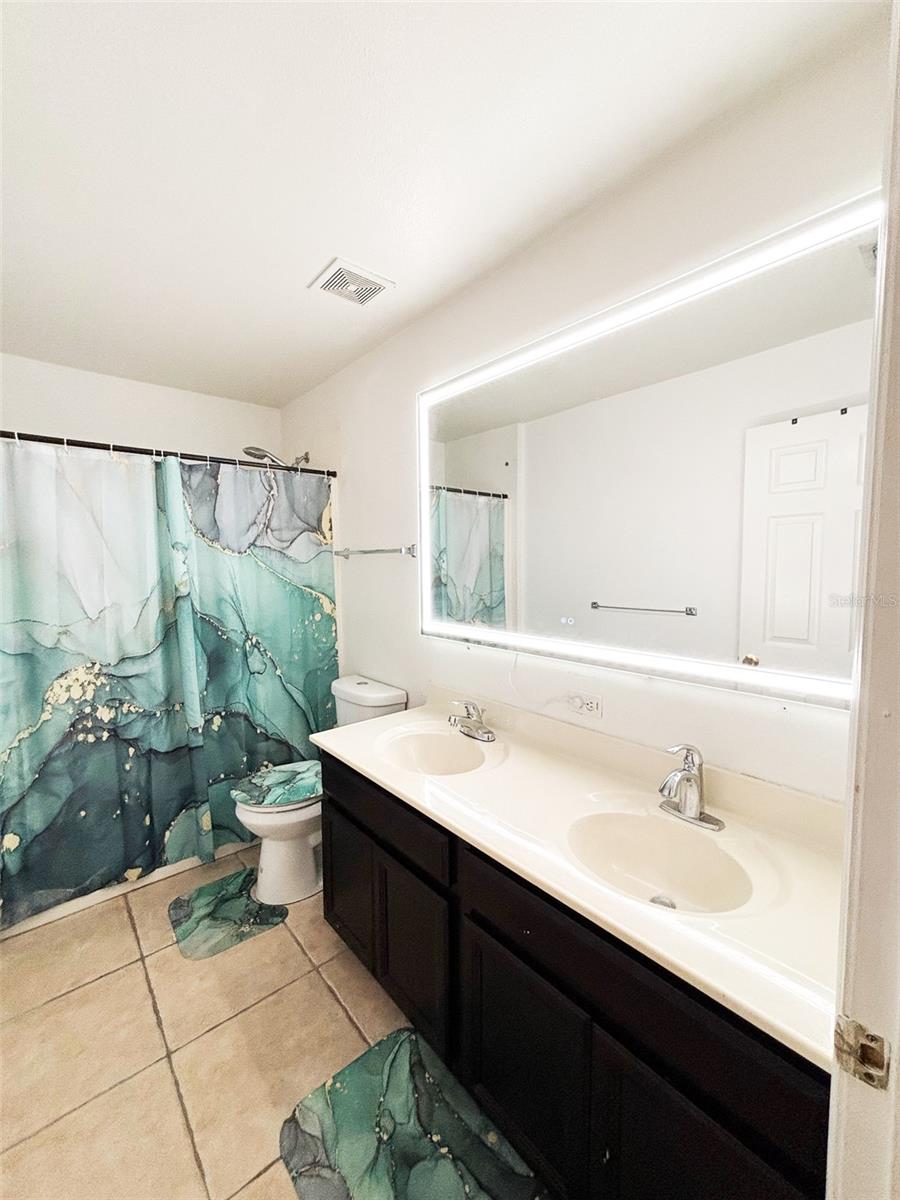 Image 32 of 51 For 12937 Bridleford Drive
