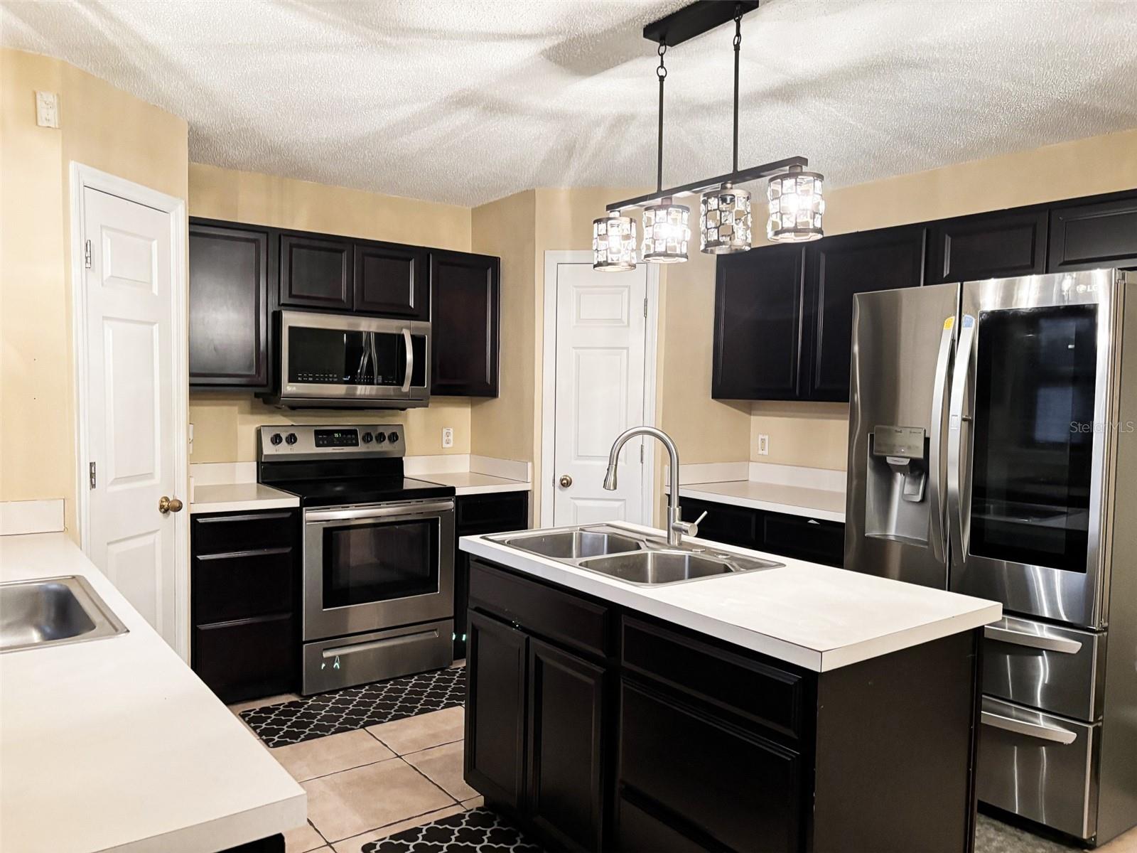 Image 9 of 51 For 12937 Bridleford Drive