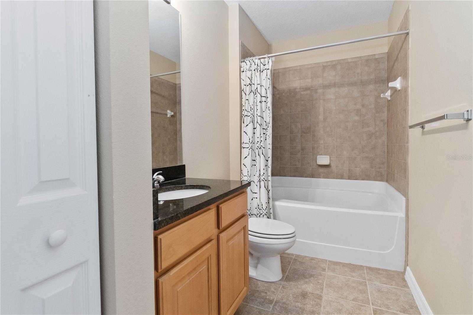 Image 48 of 68 For 3732 Avalon Park East Boulevard