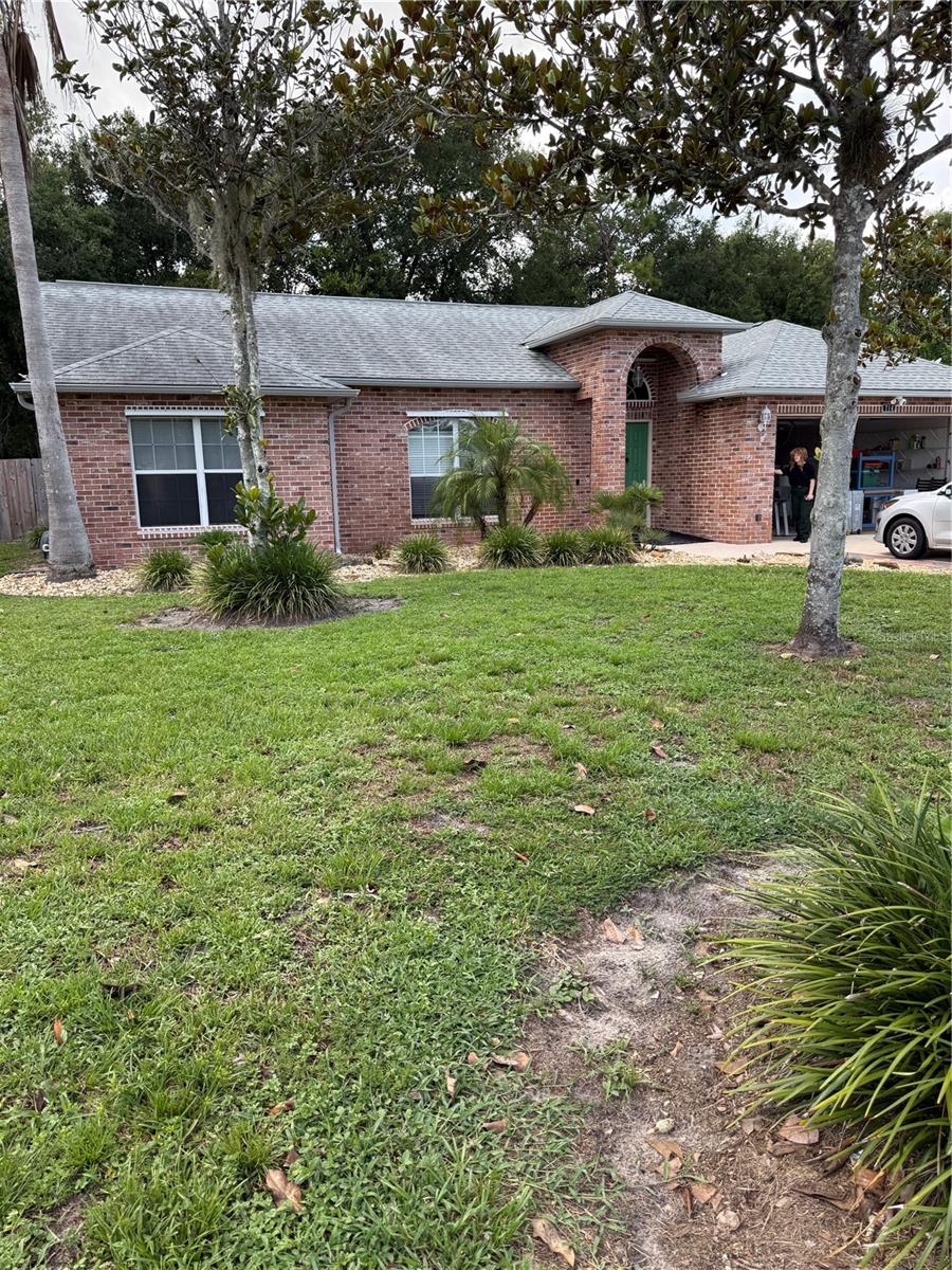 Image 2 of 22 For 714 Astoria Dr Drive