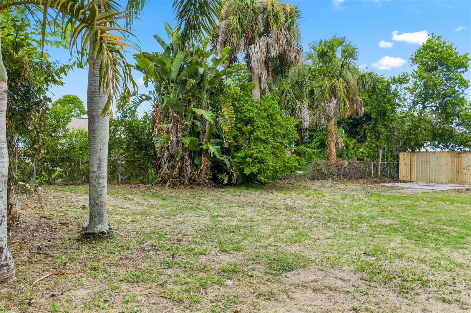Image 11 of 45 For 1301 Gary Drive